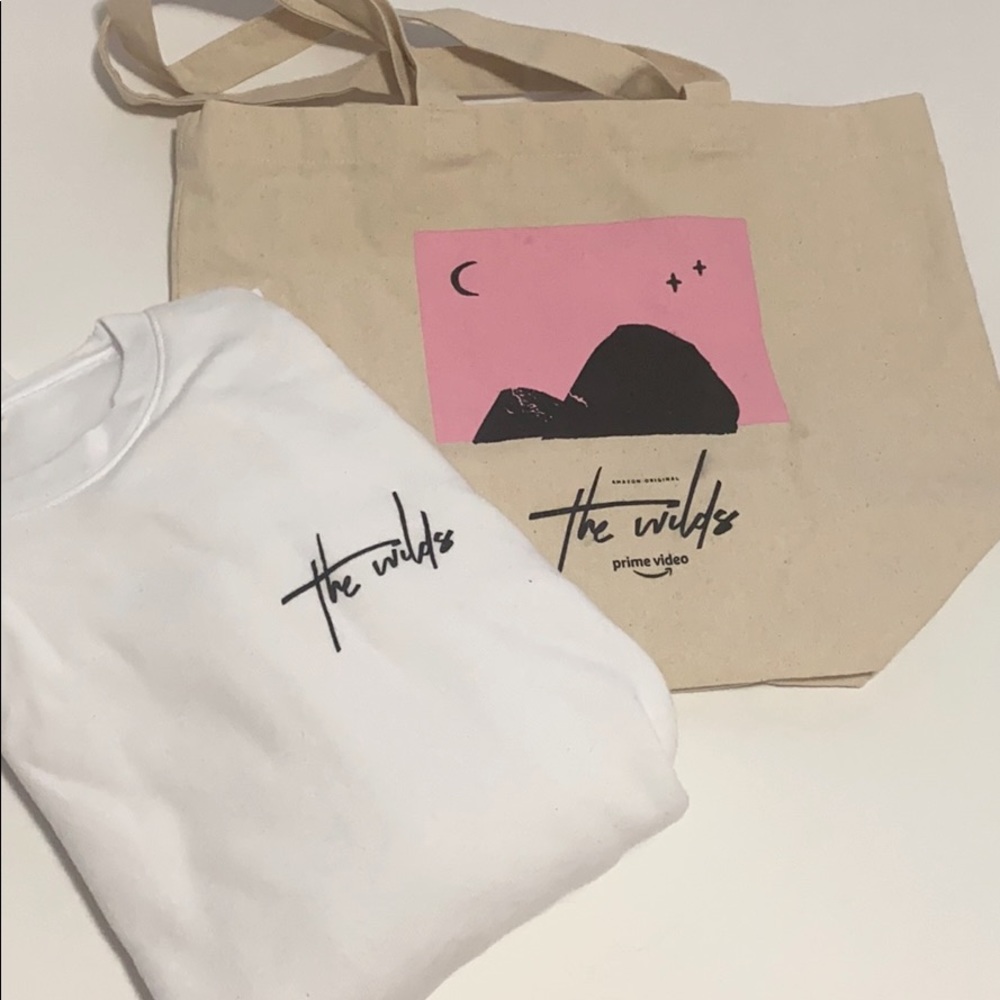 Prime video THE WILDS swag bag! tote +sweatshirt